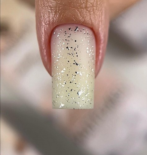 ��� ��� ������ ��� MATTE FLAKES TOP GEL SILVER
